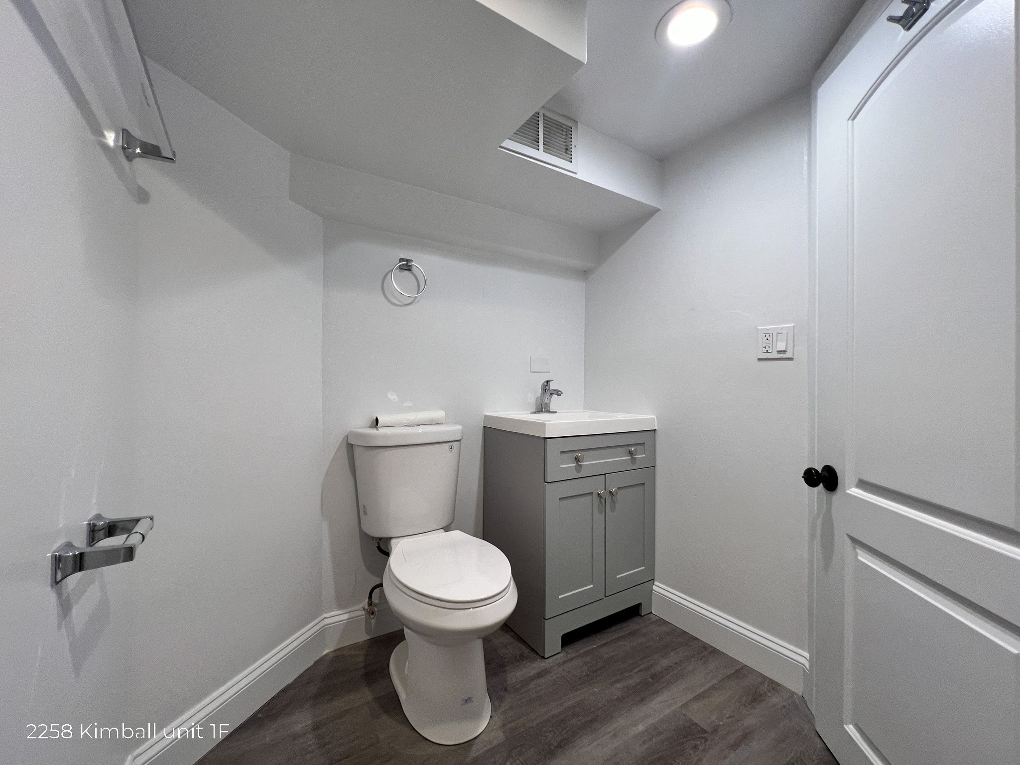 2258 N Kimball 2258 N Kimball, Chicago, IL 60647 Logan Square - Leasing by Cross Street